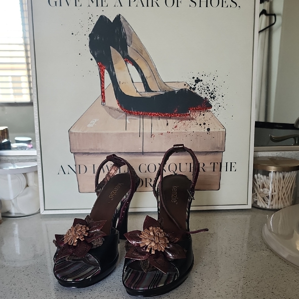 Kenzie Black and Burgundy Floral Heels